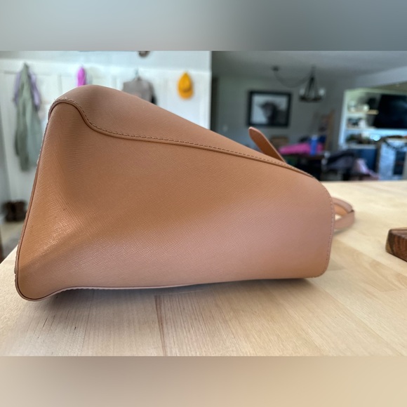 Tory Burch York Buckle Tote - Picture 5 of 10